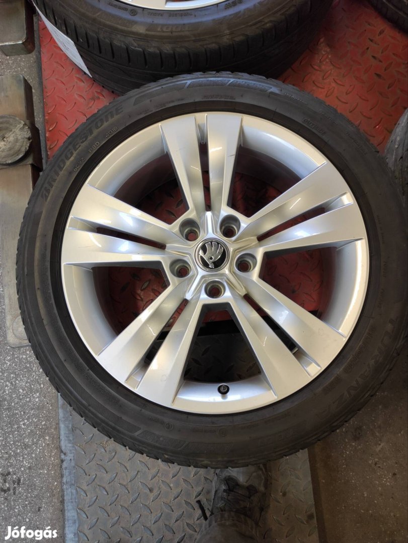 18" 18 5x112 Skoda karoq 215/50r18 nyári 225eft/4db