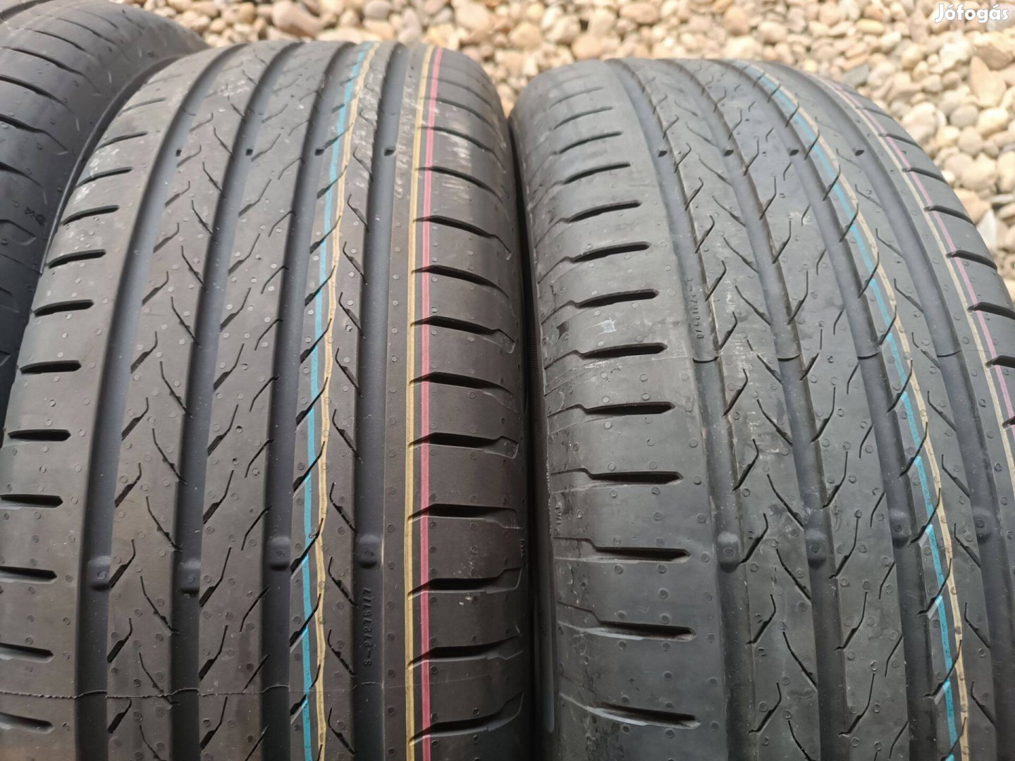 18" 215/60 R 18 Új Continental nyári gumi eladó!