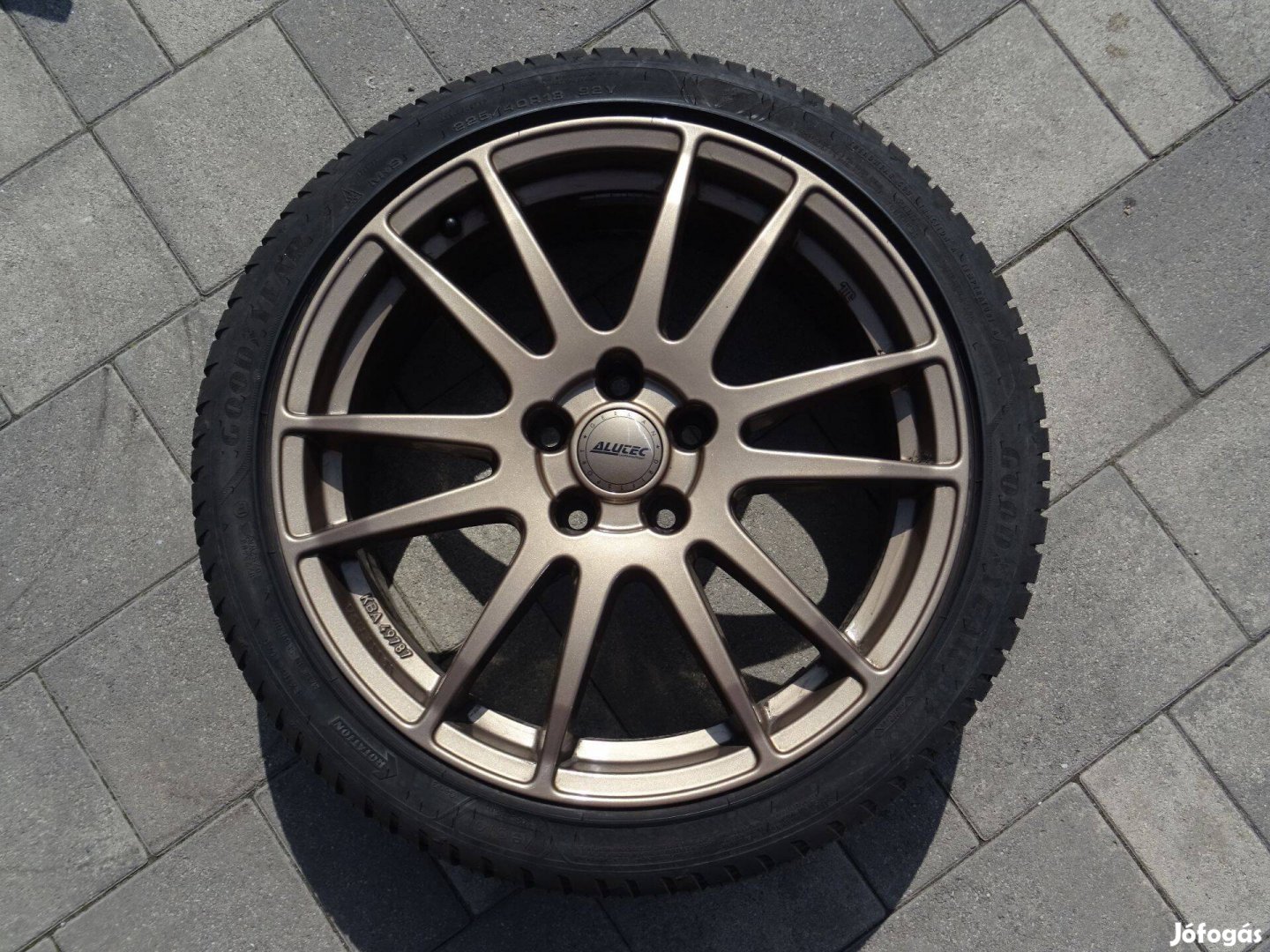 18" 5x112 ET45 bronz alufelni 225/40R18 Goodyear VW Skoda Seat Audi