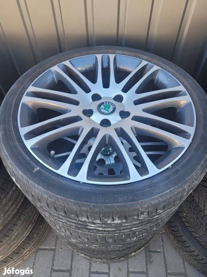 18" 5x112 et 46 skoda gyári alufelni garnitúra