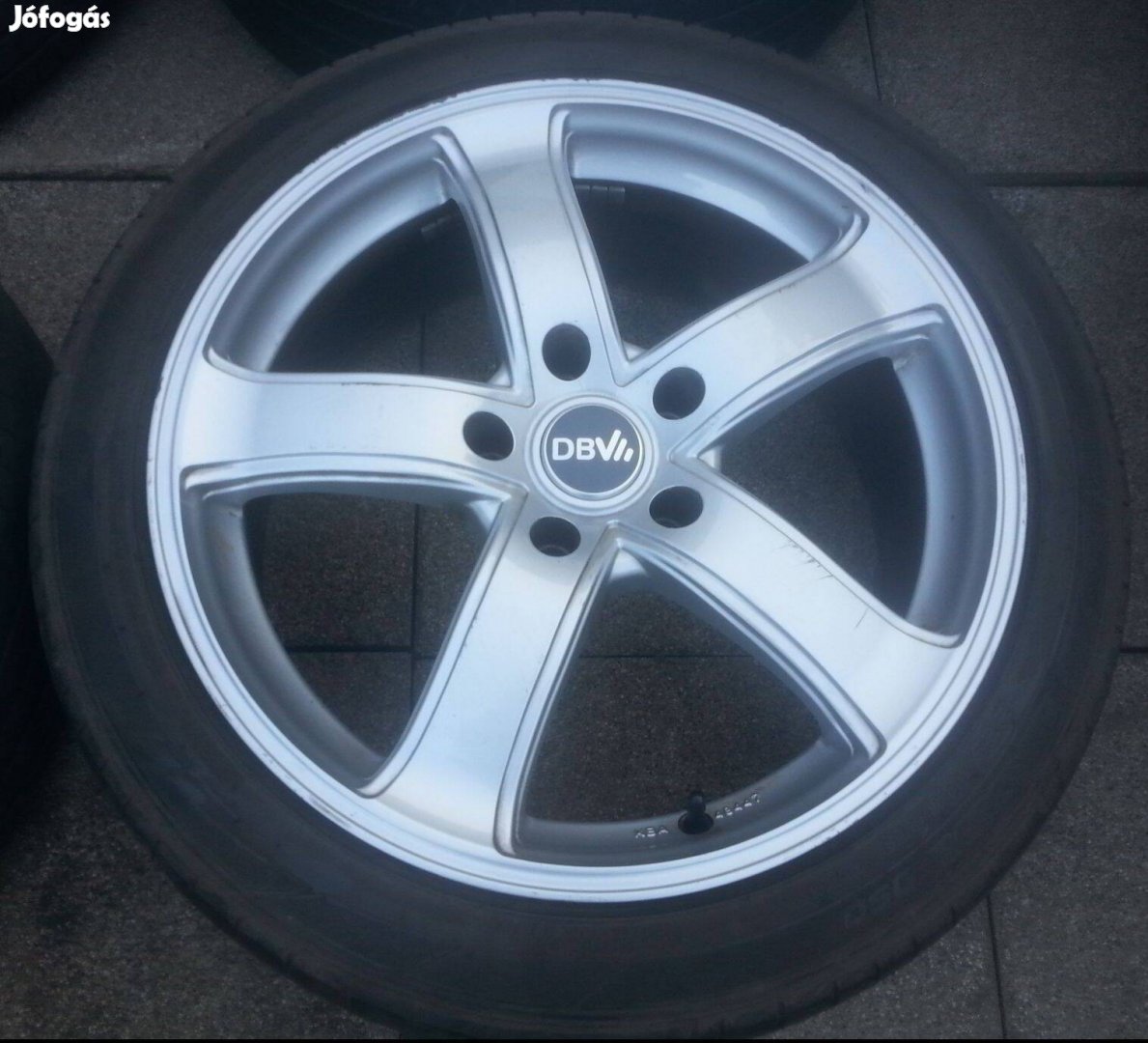 18" BMW alufelni 225/45 Dunlop SP Sport Maxx nyári gumival