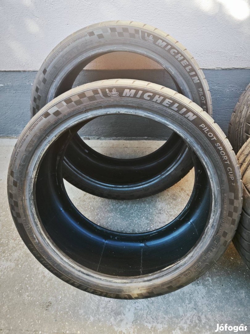 18" Michelin Pilot Sport Cup 2