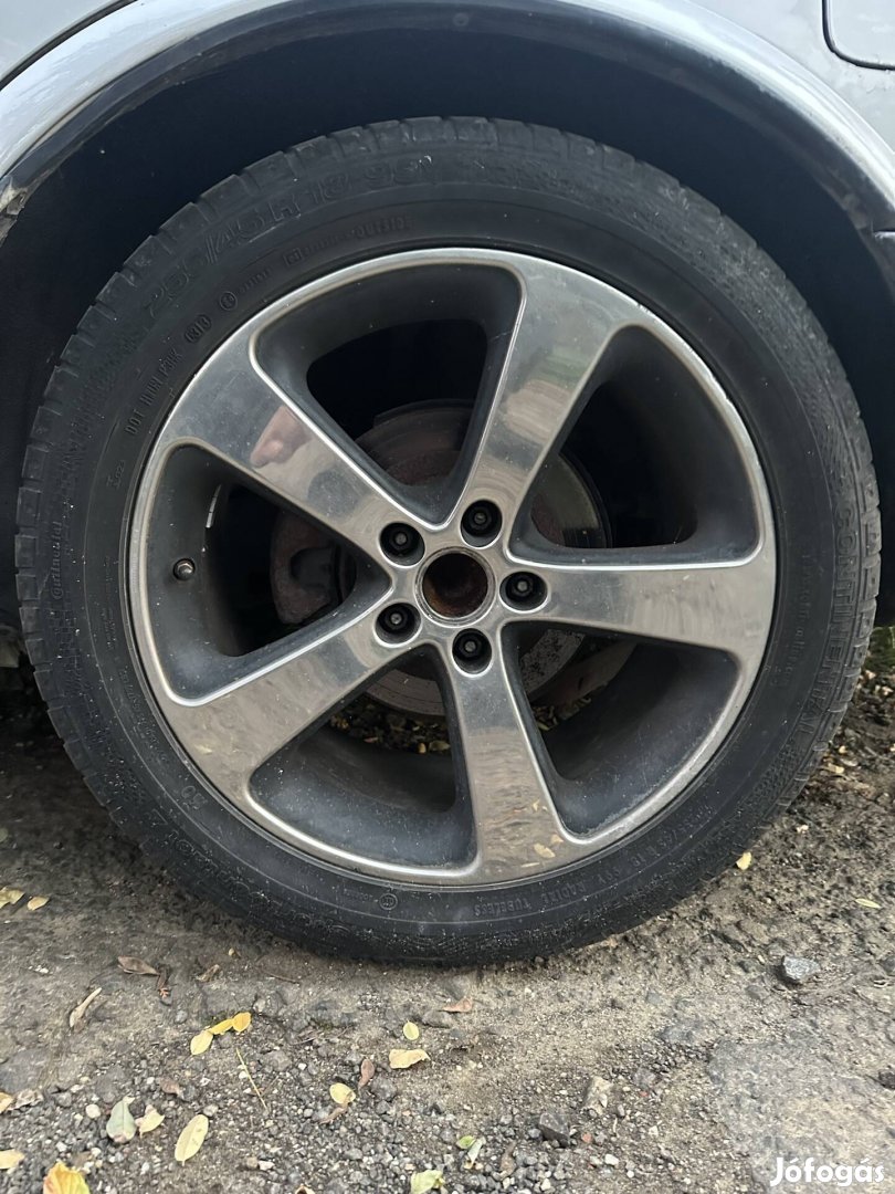 18" alufelni 5x114,3 255/45 ZR18 gumikkal