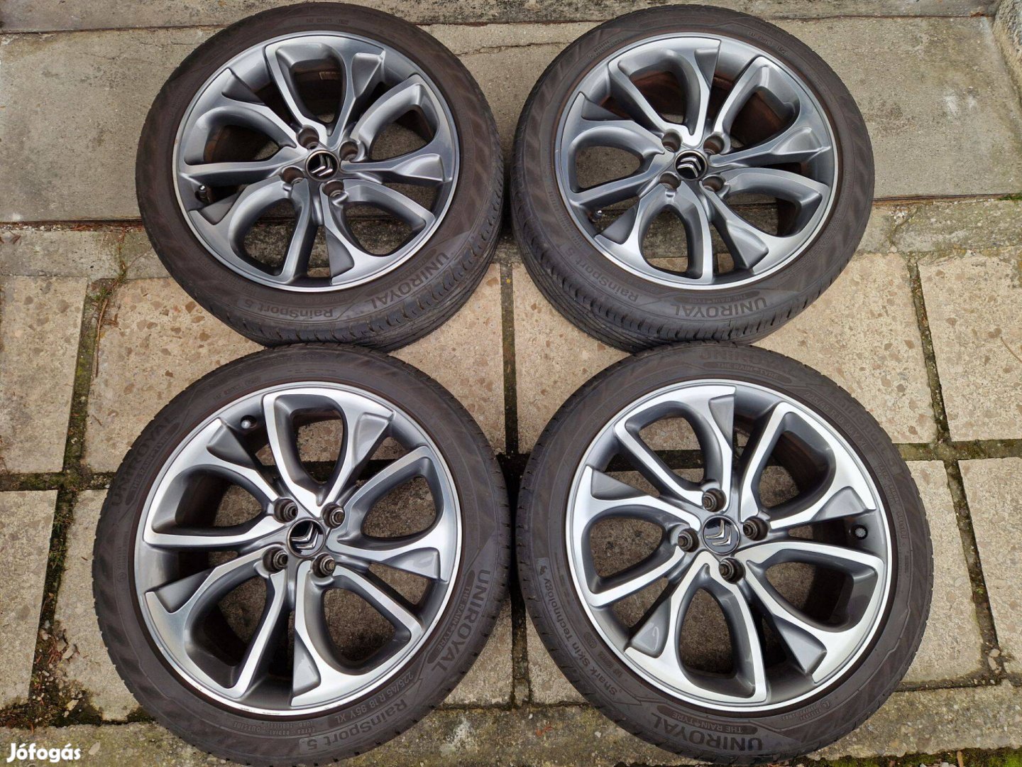 18" gyári Citroen DS4 alufelni Uniroyal nyárigumik 4x108 18 felni ds-4