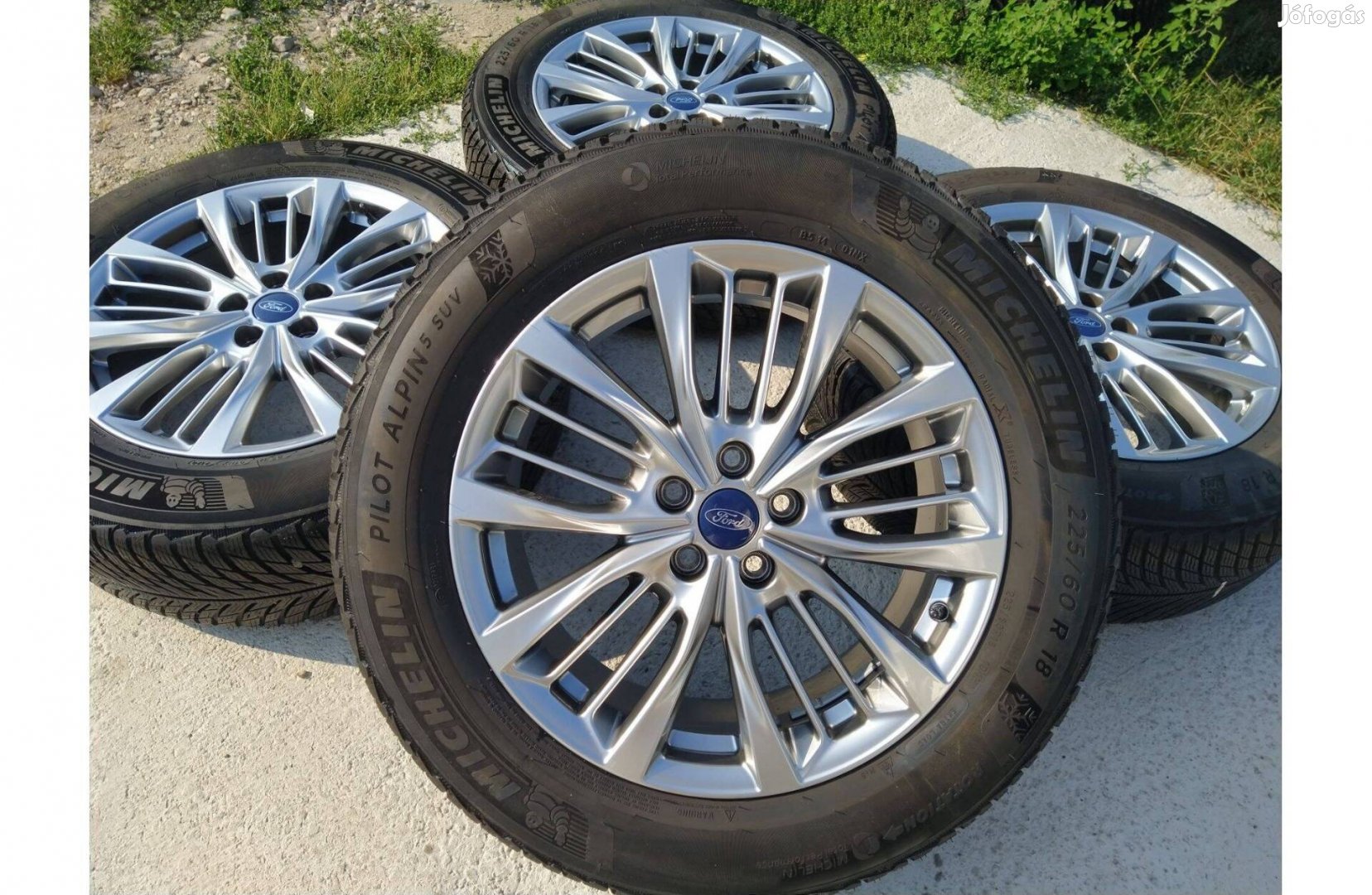 18" gyári Ford Kuga alufelni Tpms szelepkkel 5x108 Téli Michelin