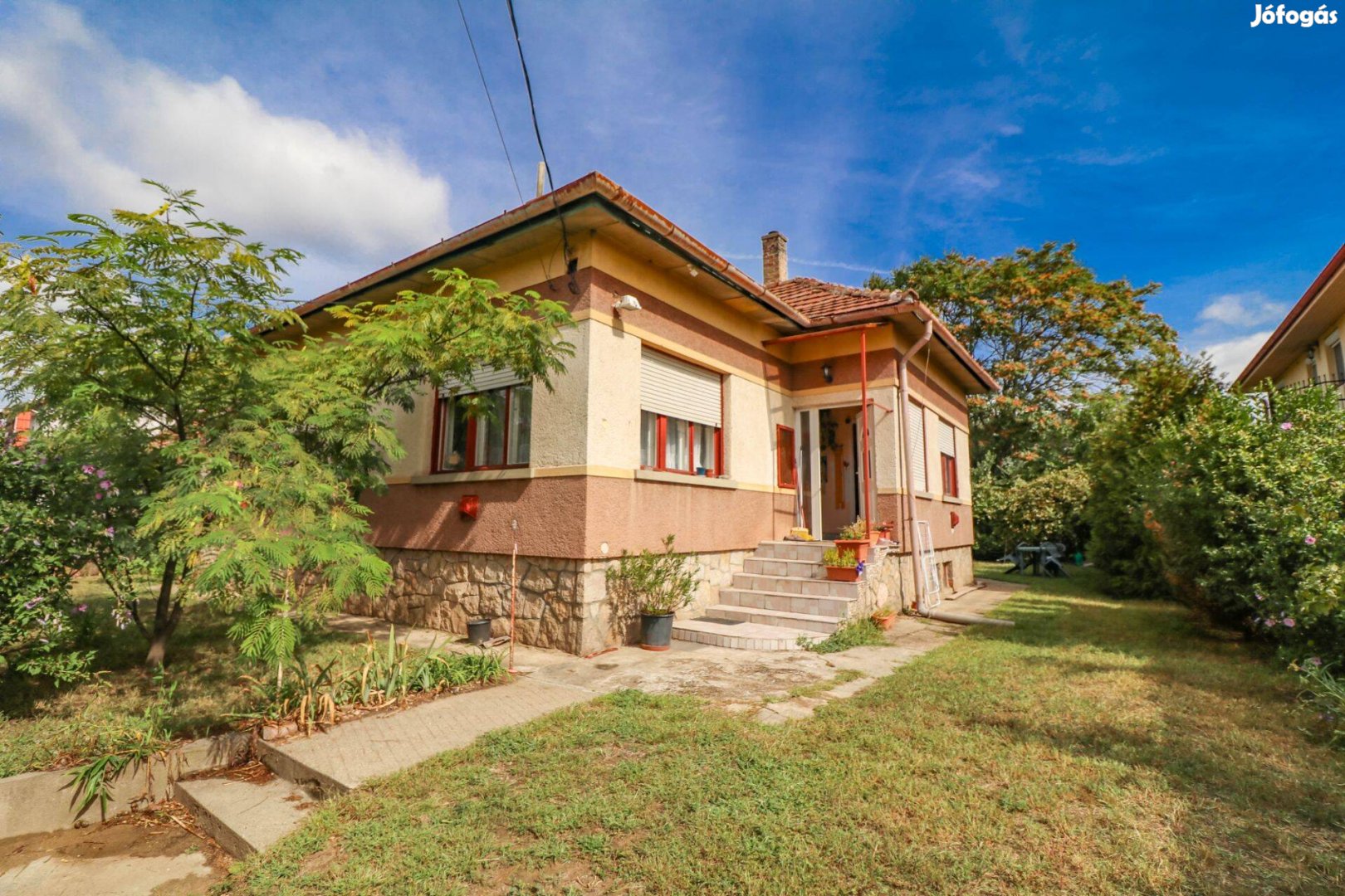 18. kerületben egy 942 m2-es telken eladó egy családi ház!