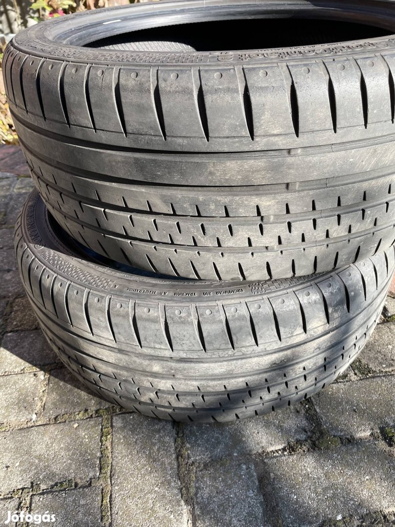 18"-os, 225/45r18-as nyári gumi eladó.