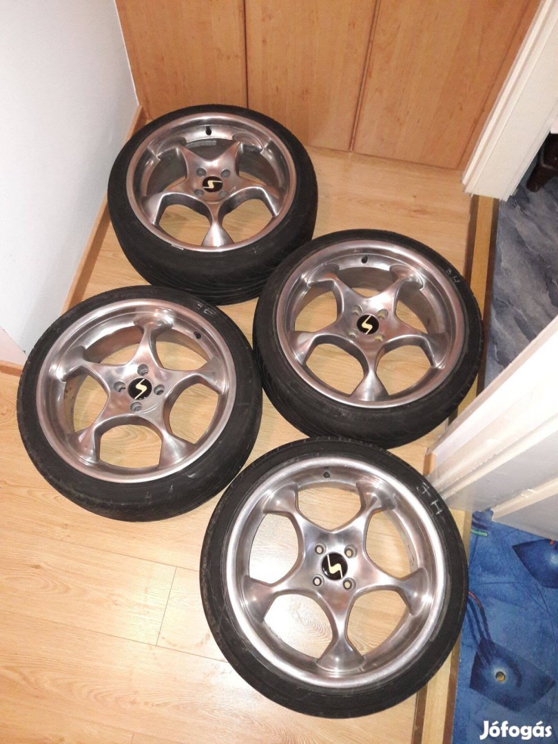 18" polírozott alufeni
