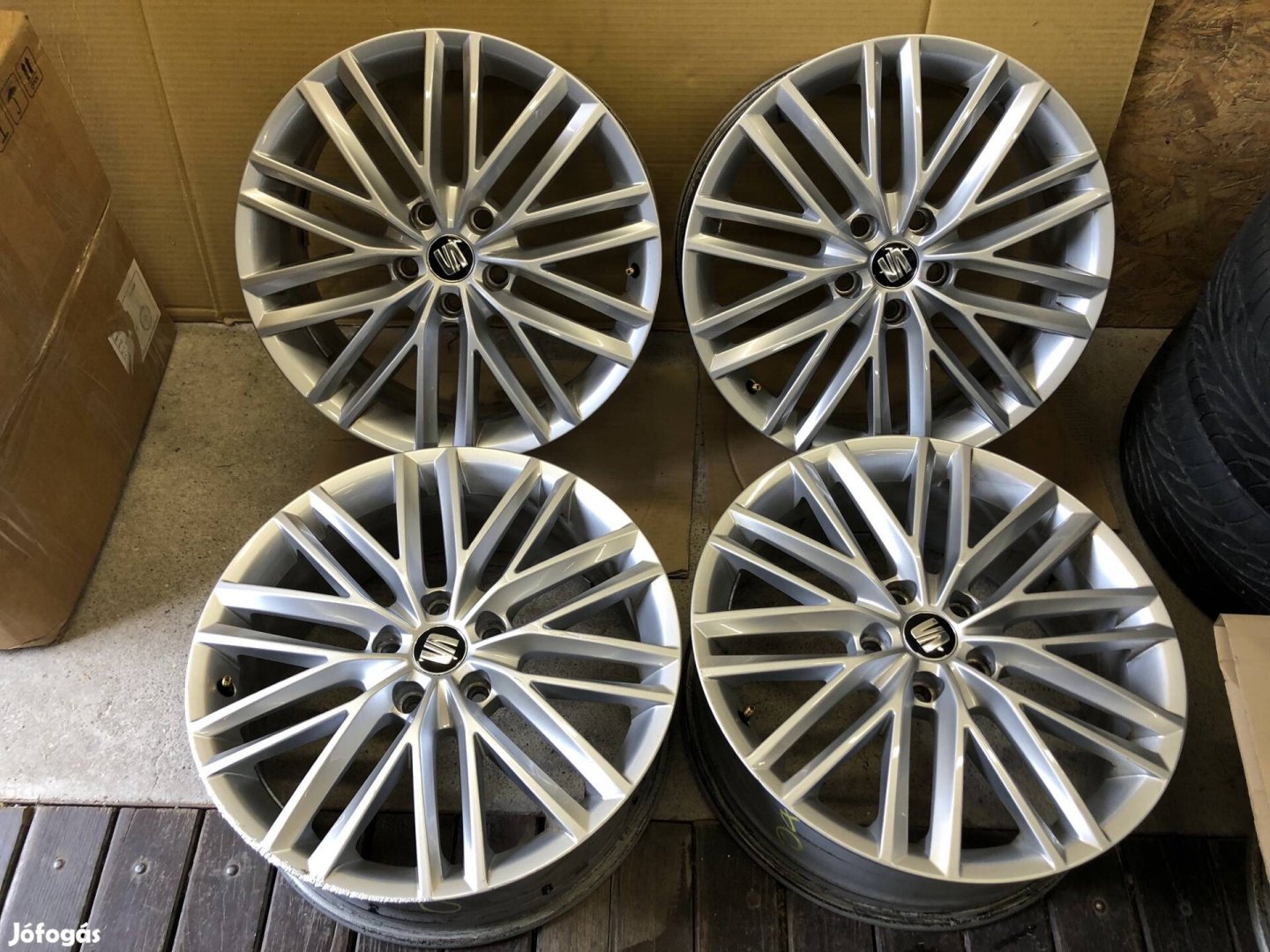 18 col Seat gyári VW, Audi, Skoda 18 colos 