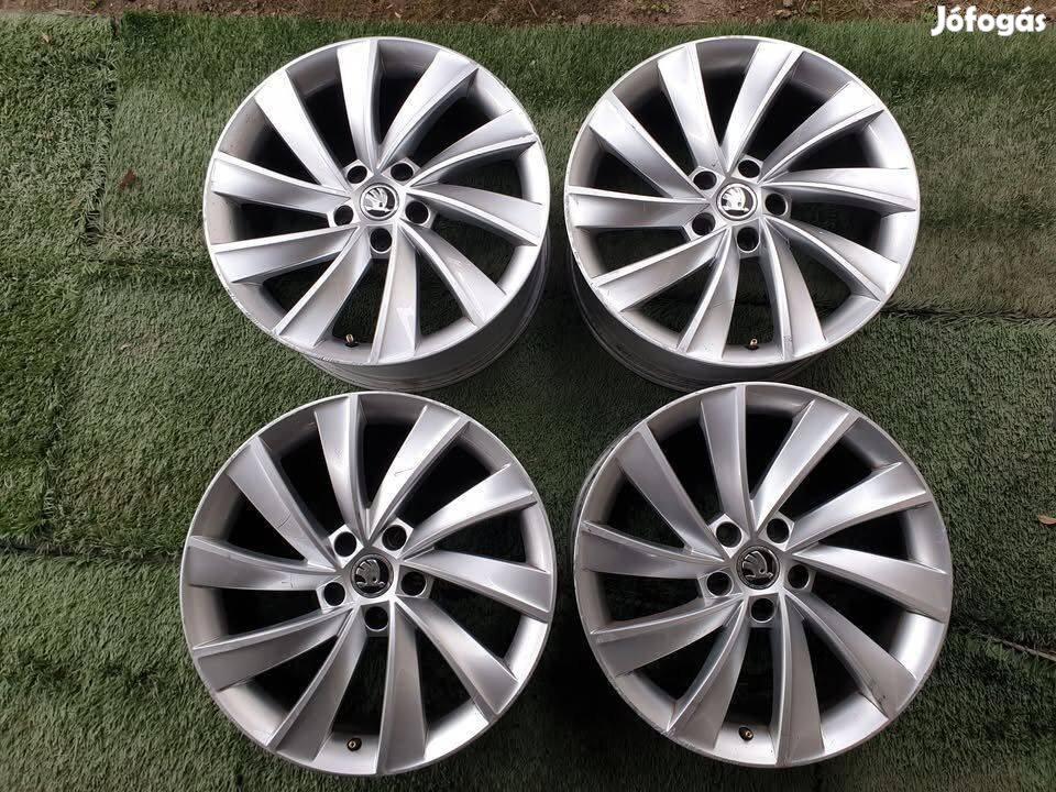 18 col Skoda Pegasus gyári alufelnik eladók:
