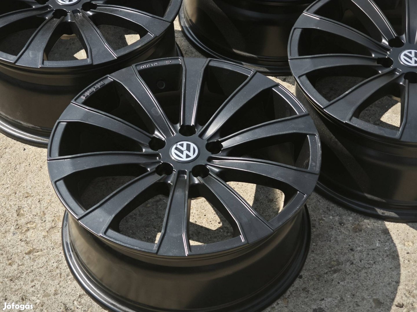 18 coll 5x112 momo