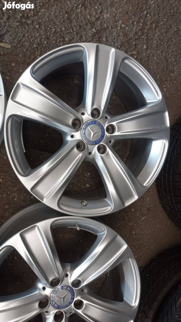 18 colos szép állapotú használt Gyári Mercedes 5x112 lyukosztású