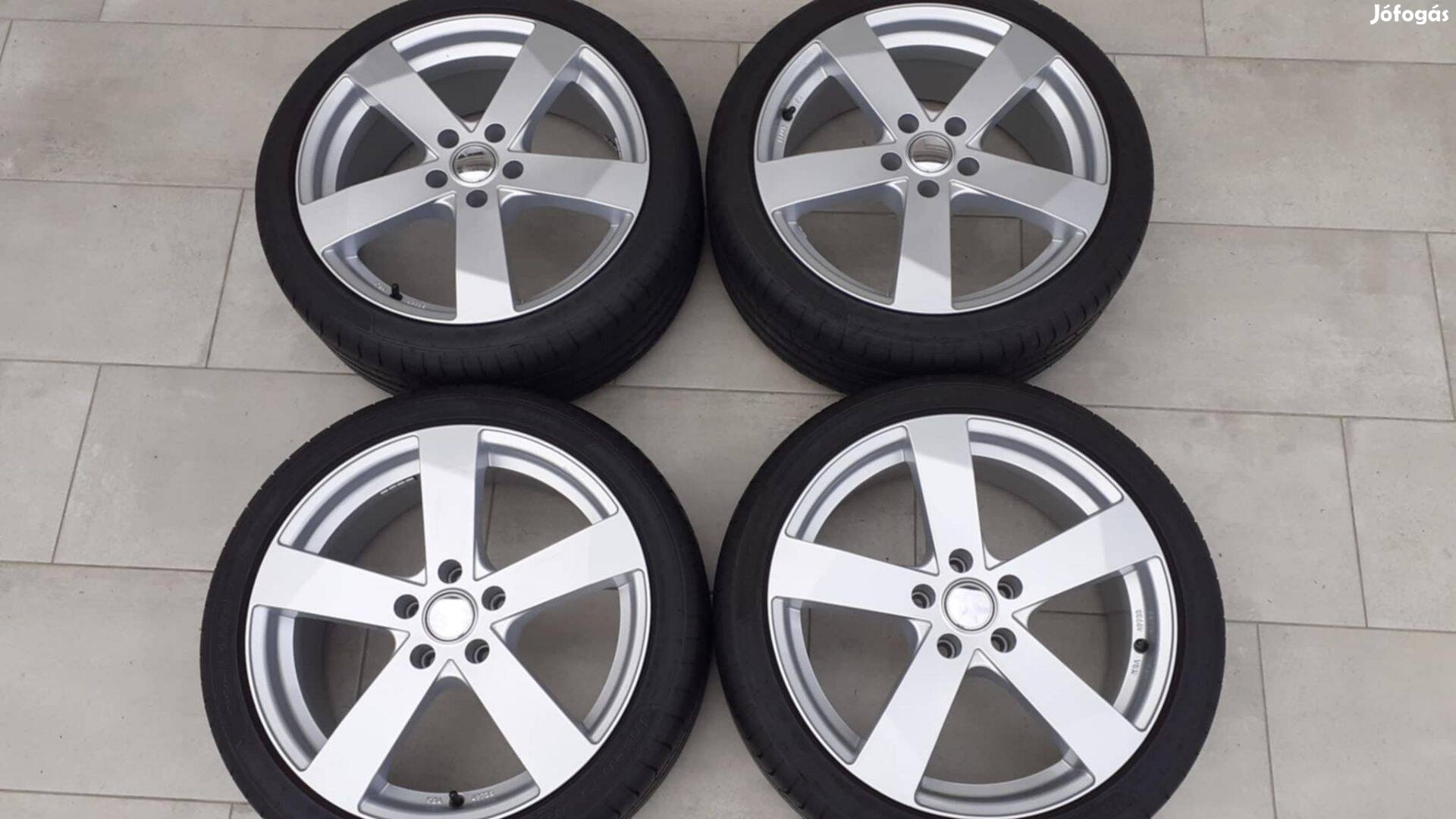 18"x7,5" 5x112 Et38 alufelni 225/40-18 gumi