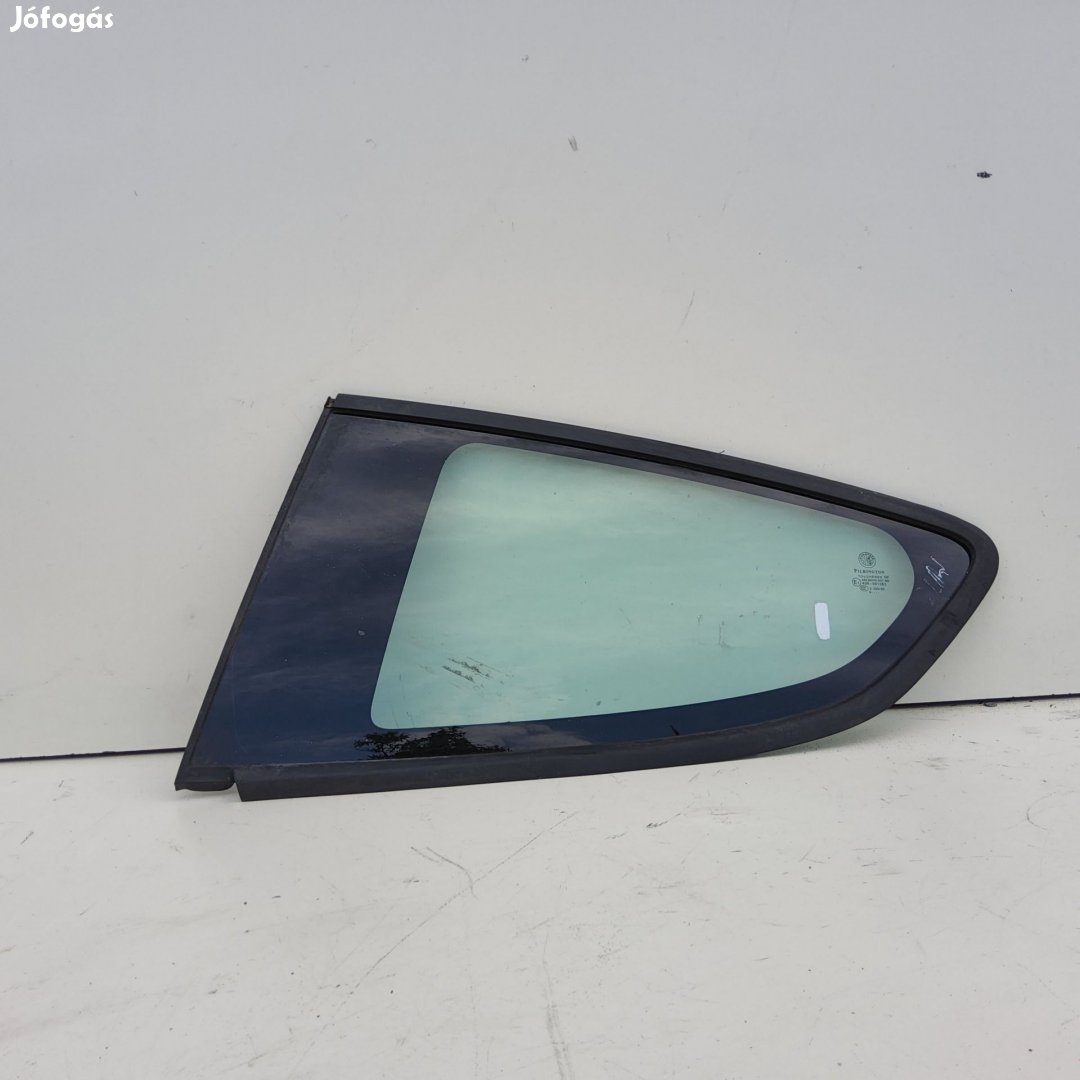 192996 Alfa Romeo MiTo 2008-2018 bal hátsó fix üveg, krómcsík