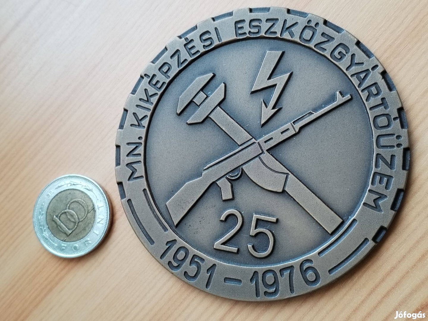1951-1976 jubileumi 25 éves az MN.Kiképzési Eszközgyártóüzem