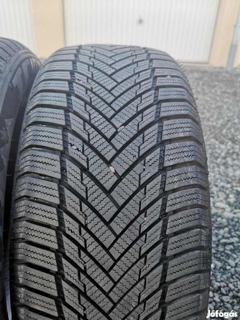 195/50R15 2db 99% 2023 téligumi