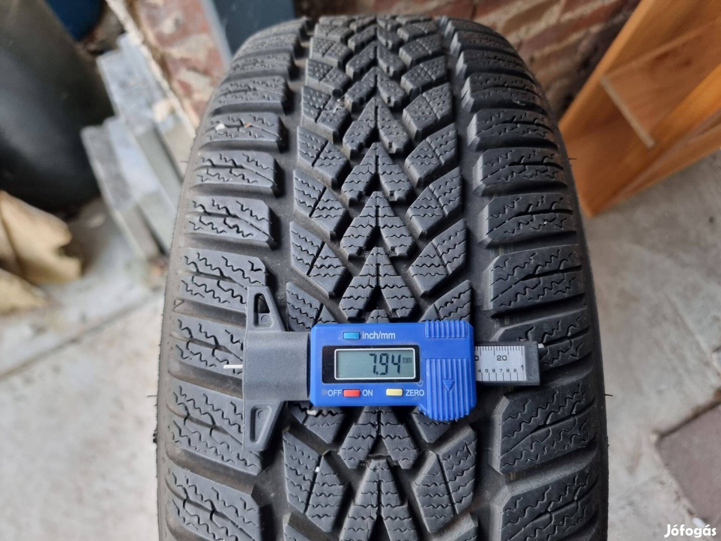 195/50R15 Dunlop téli garnitúra teljesen újszerű állapotban eladó!