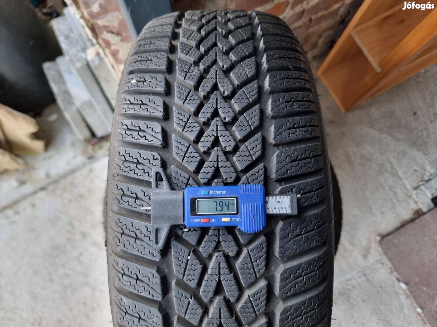 195/50R15 Dunlop téli garnitúra teljesen újszerű állapotban eladó!