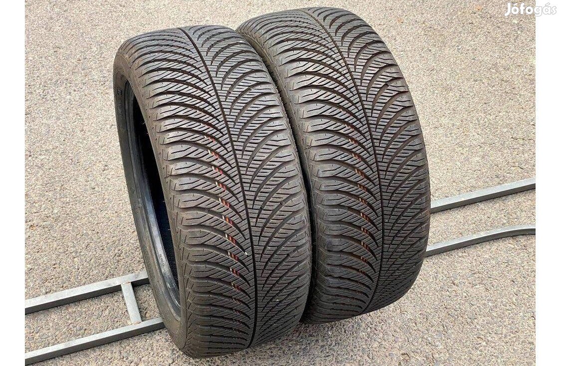 195/50R15 Goodyear Vector Négyévszakos télinyári gumi téli nyári gumi