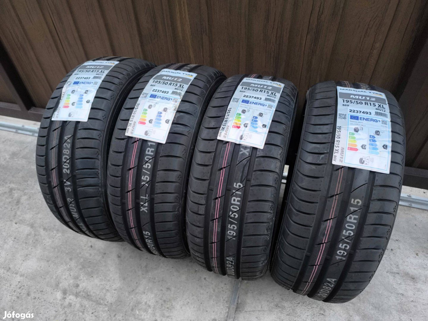 195/50R15 Új Kumho nyári gumi garnitúra 195/50 r15