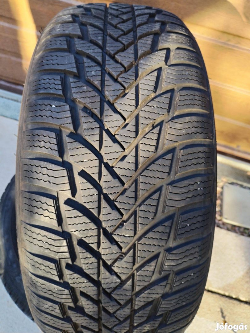 195 50 15 petlas téli gumi 2 db 2023.30.hét