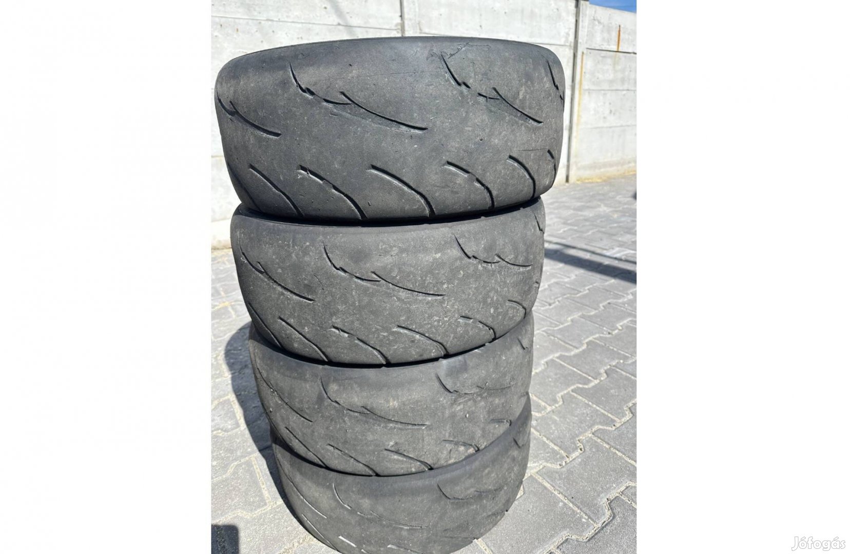 195/50 R15 Semi slick Nankang AR-1