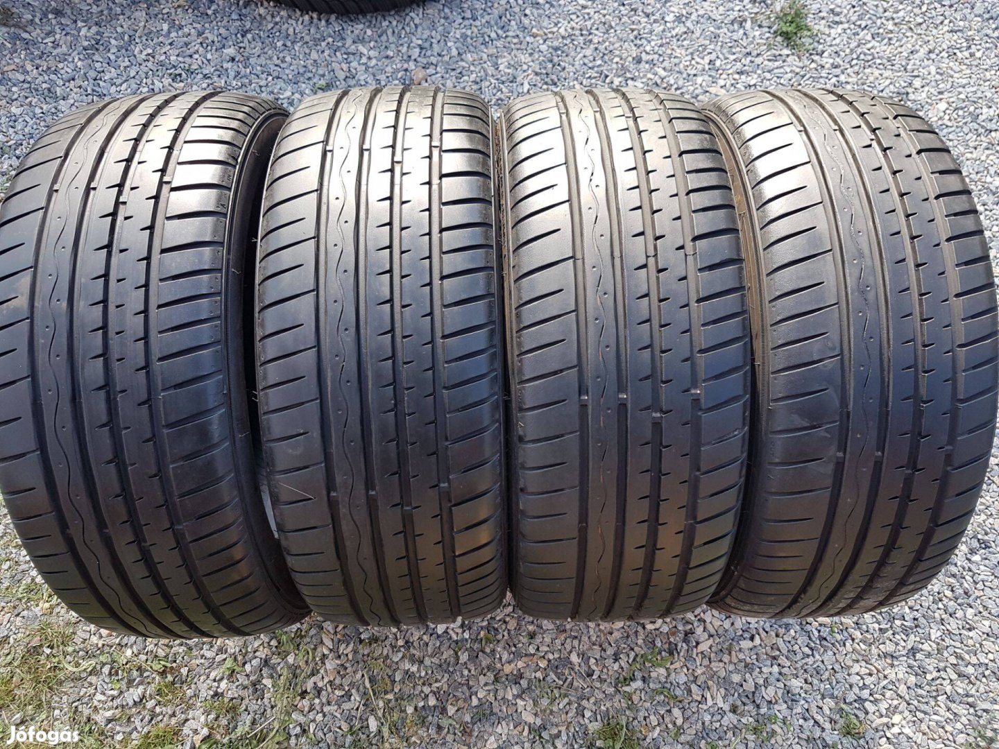 195/50 R15 nyári gumi 4db Hankook DOT2016