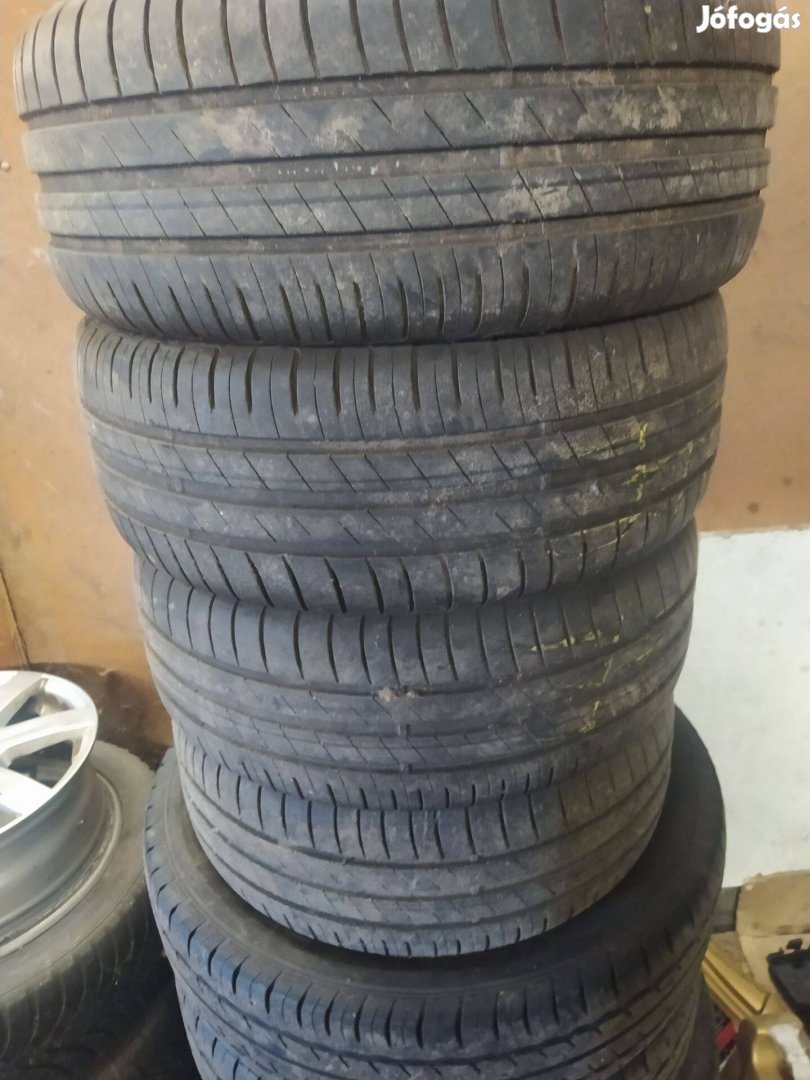 195/50 R 15 abroncs