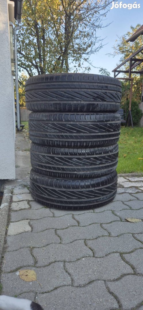 195/55R16 Uniroyal rainsport 5 nyári gumi.