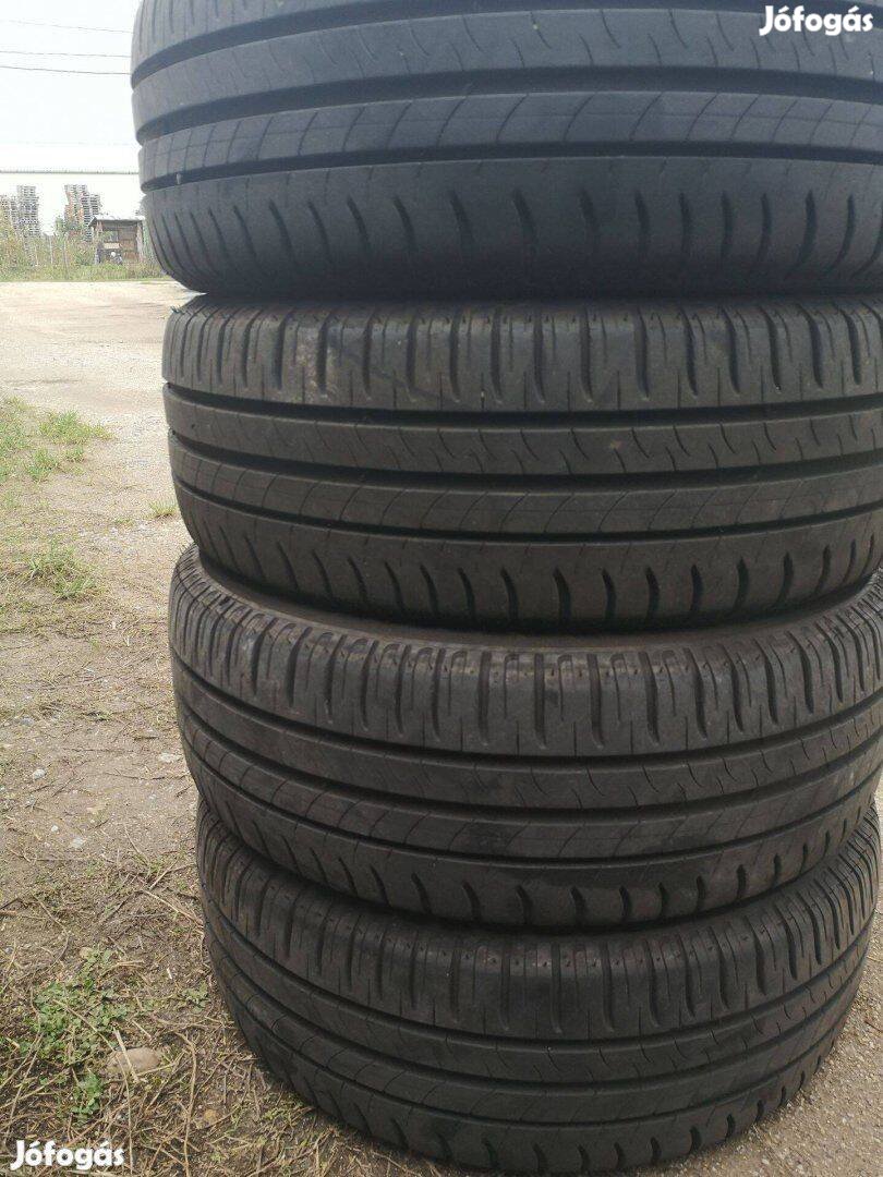 195/55R16 újszerű Michelin nyárigumik eladók
