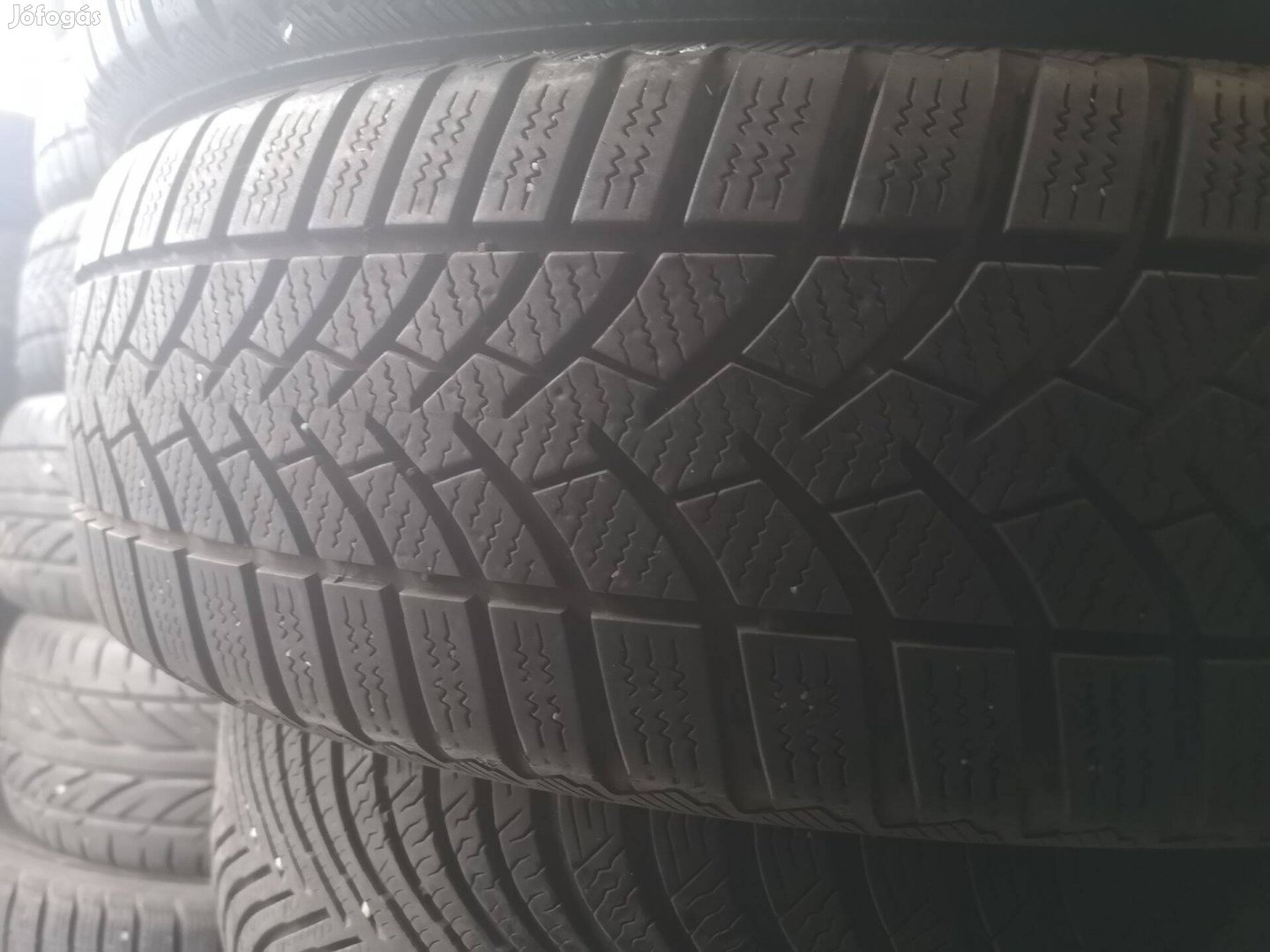 195/55R20 2db Semperit téli