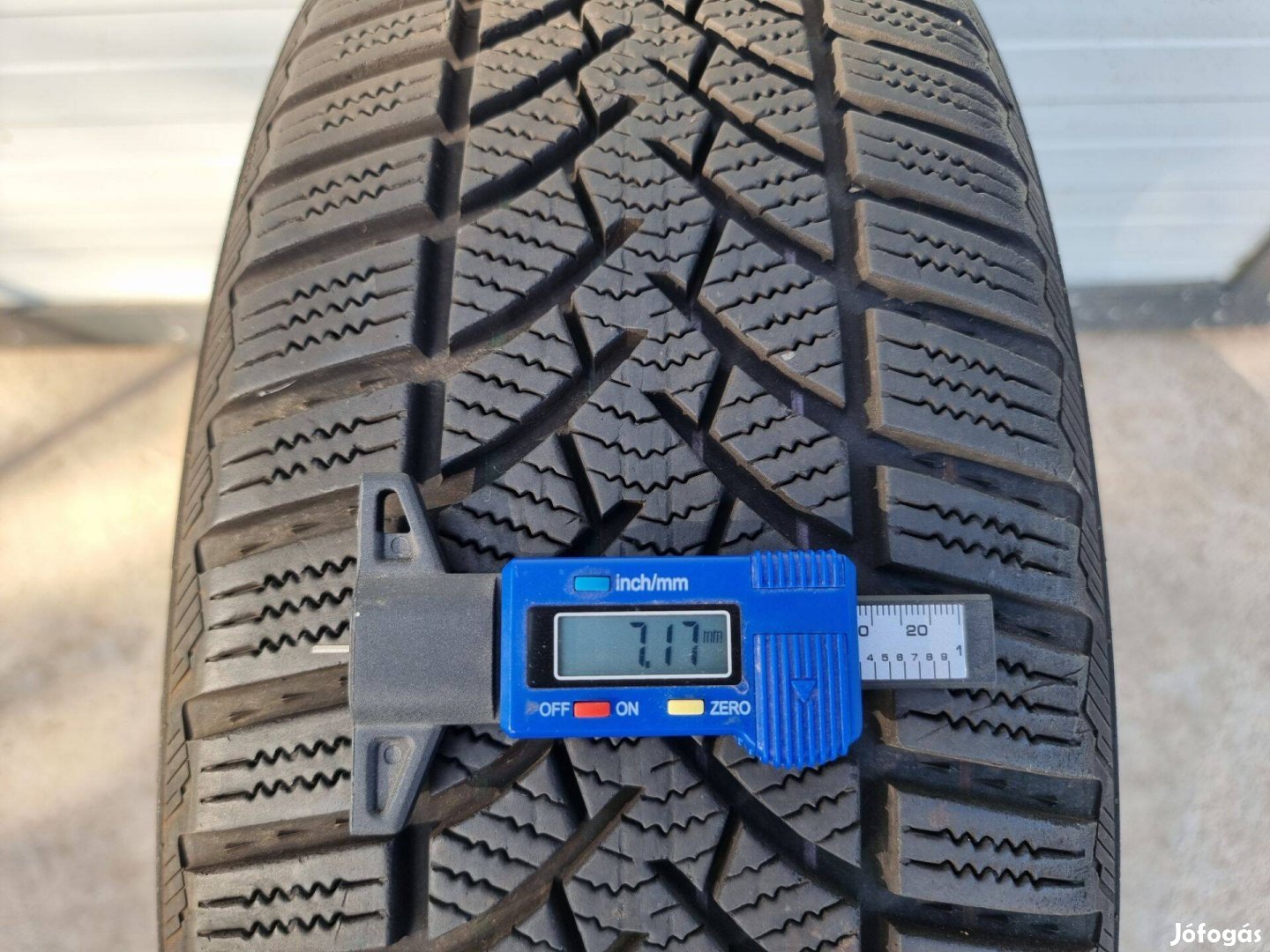 195/55R20 Semperit 2db téli gumi újszerű állapotban eladó!