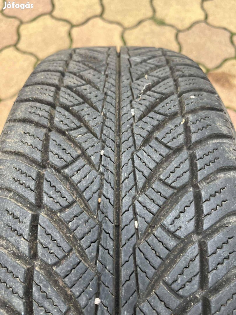 195/55R 16 Good Year ultragripp 8. téli gumi eladó