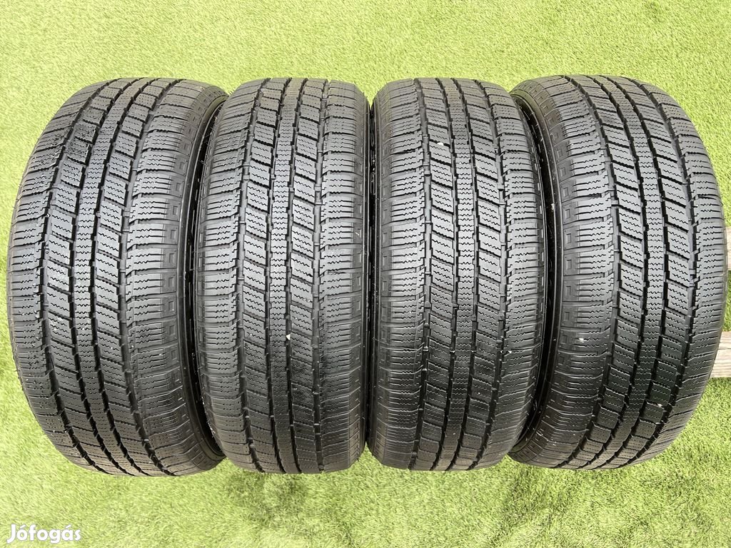 195/55 R15 Tracmax Ice-Plus S110 téli gumi 7mm