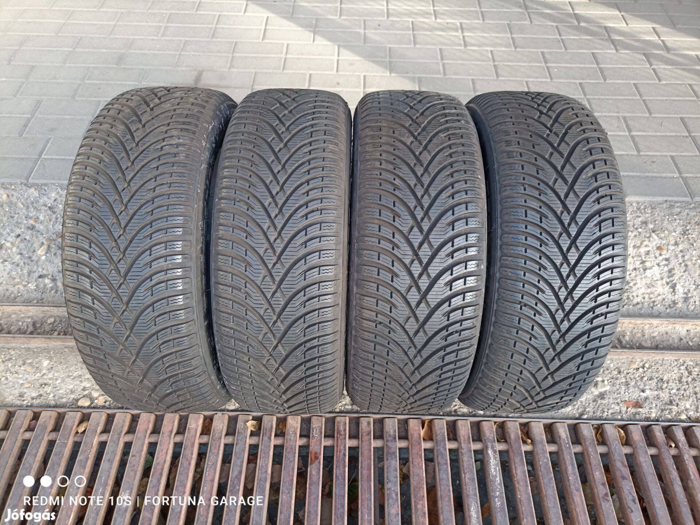195/55 R16" Bfgoodrich használt téli garnitúra