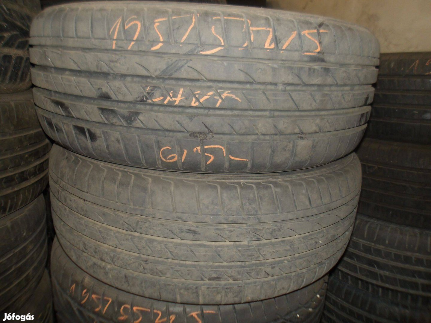 195/55r15 Laufenn nyári gumi ajándék szerleéssel