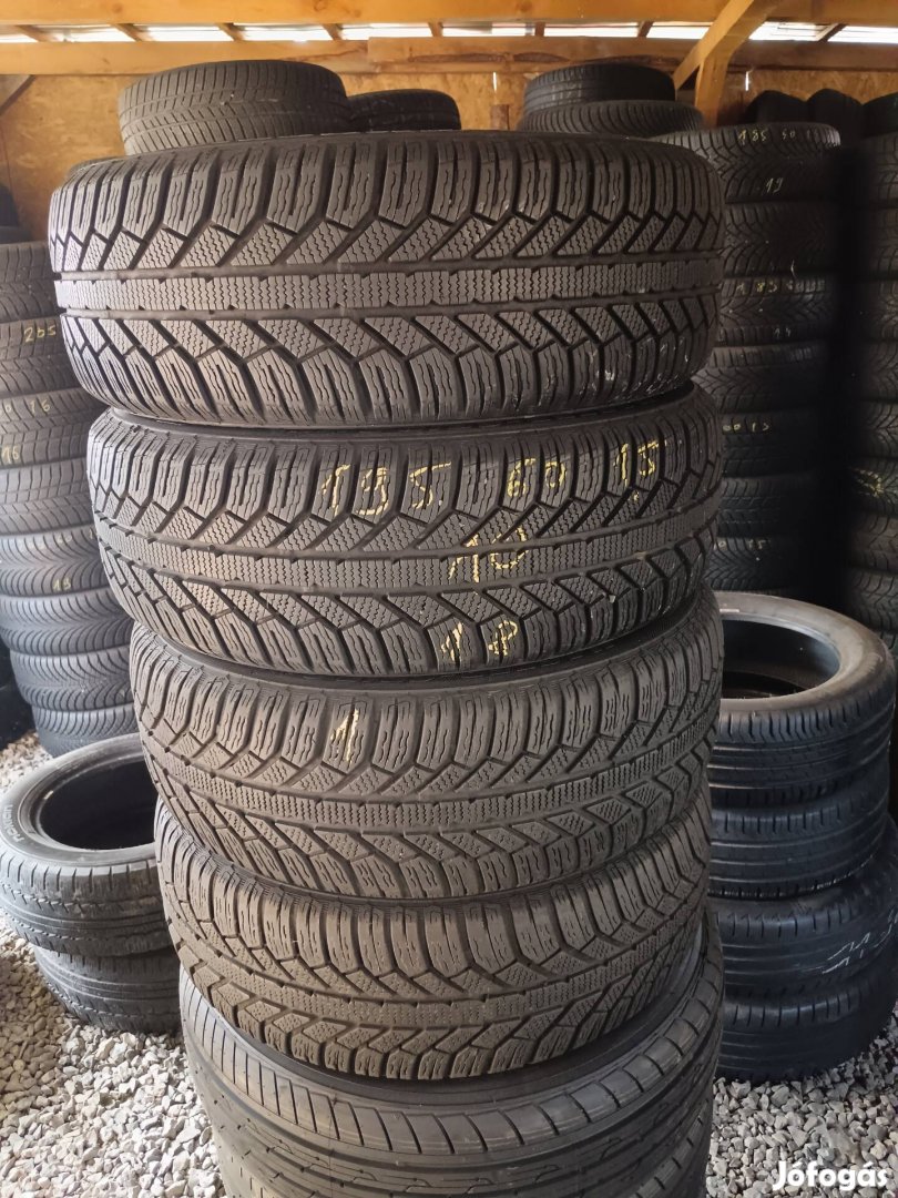 195/60R15 Semperit téli gumi 