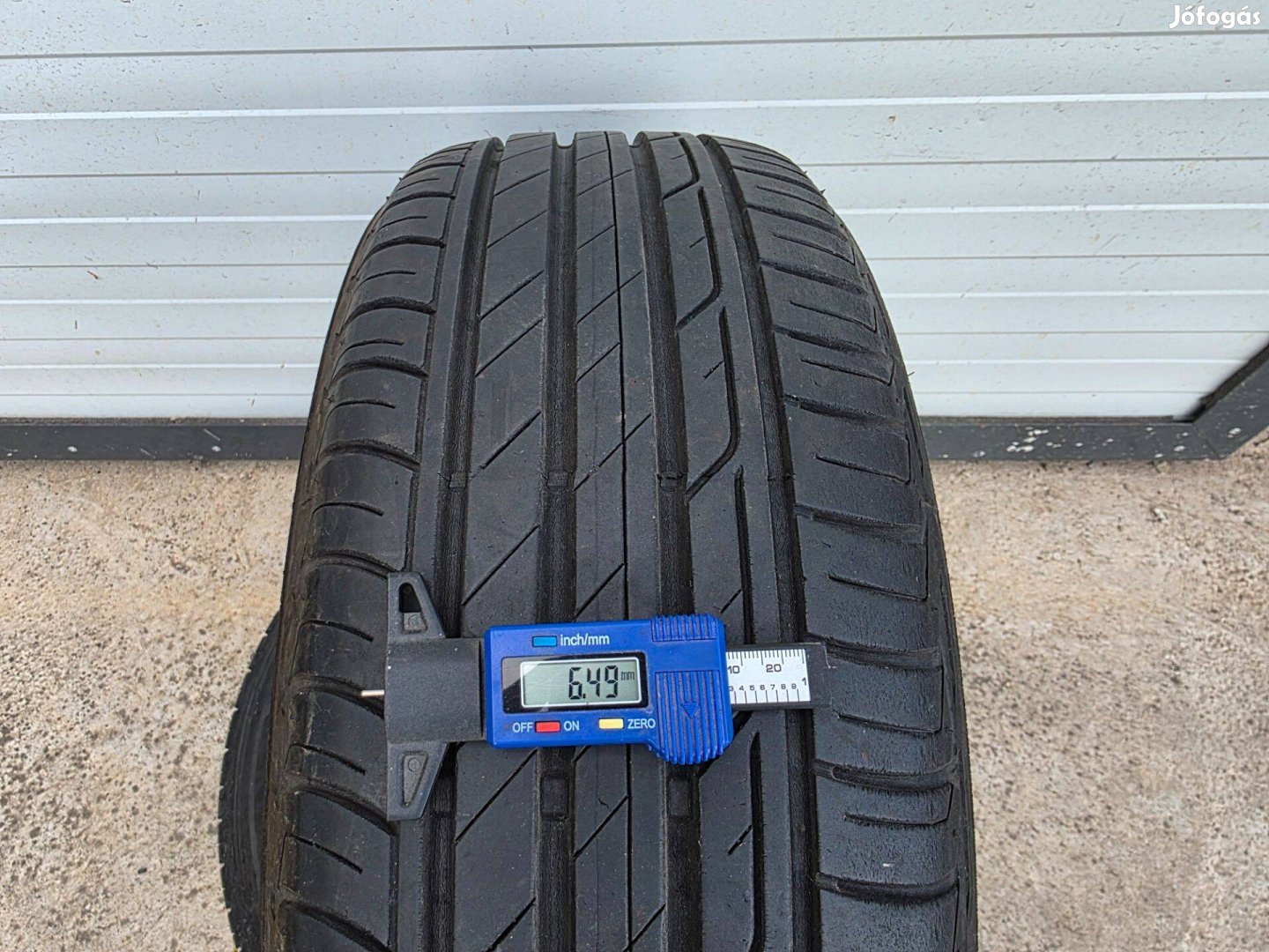 195/60R16 Bridgestone garnitúra nagyon jó állapotban olcsón eladó!