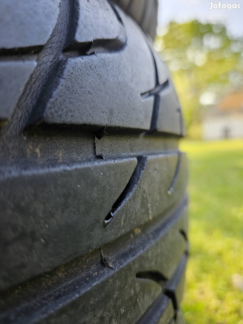 195/60 R15 nyárigumi