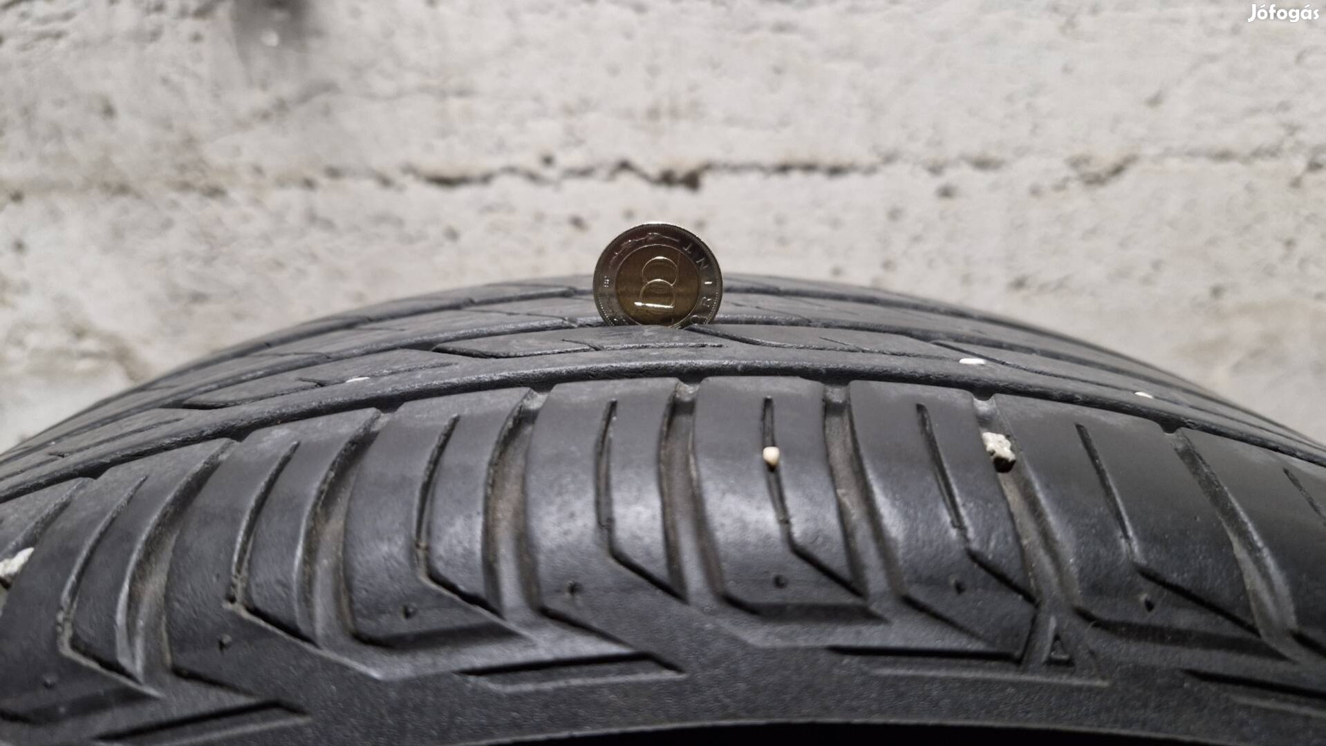 195/60/R16 Bridgestone nyári gumi eladó