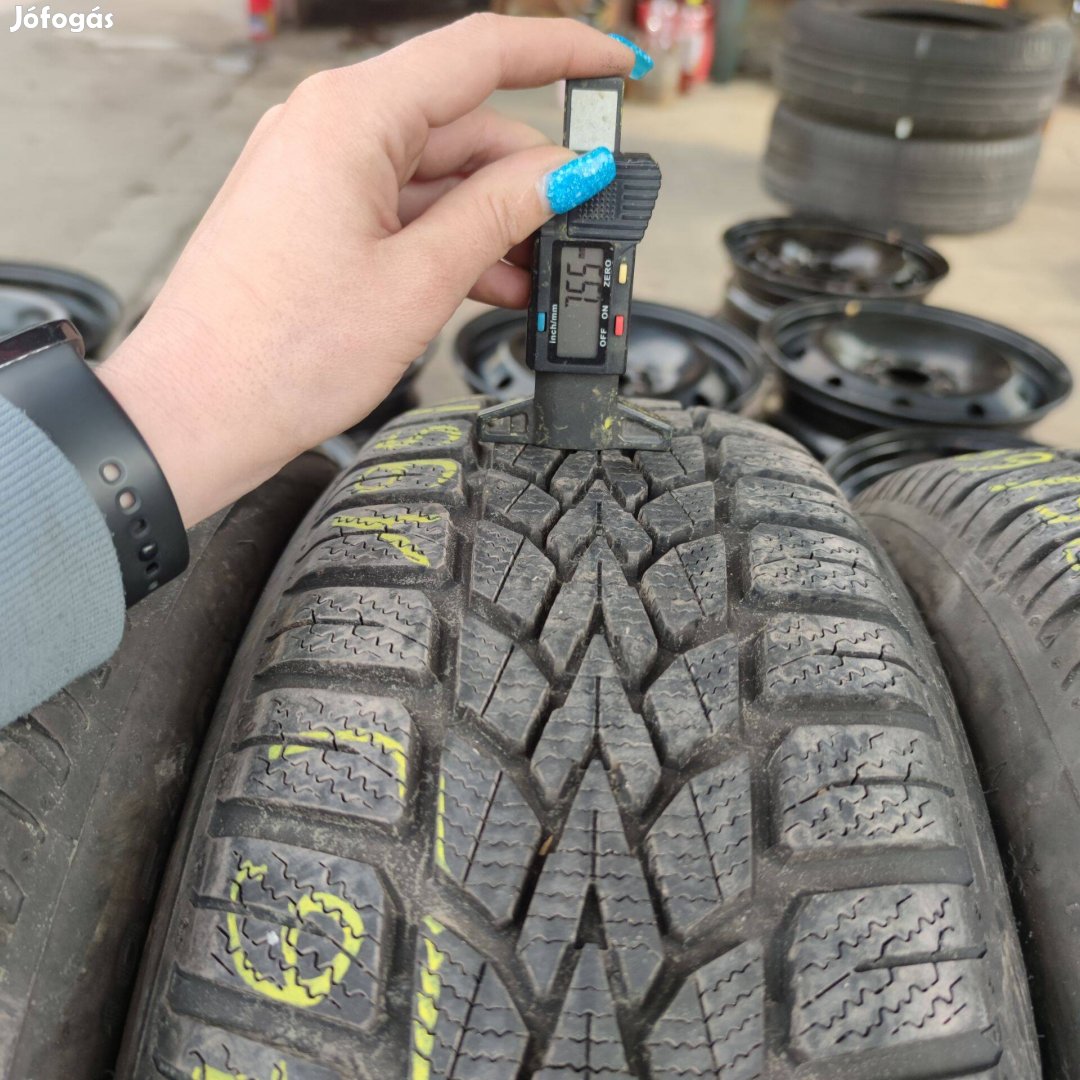 195/60 R16 Dunlop téli gumi 80000ft a 4db /76/