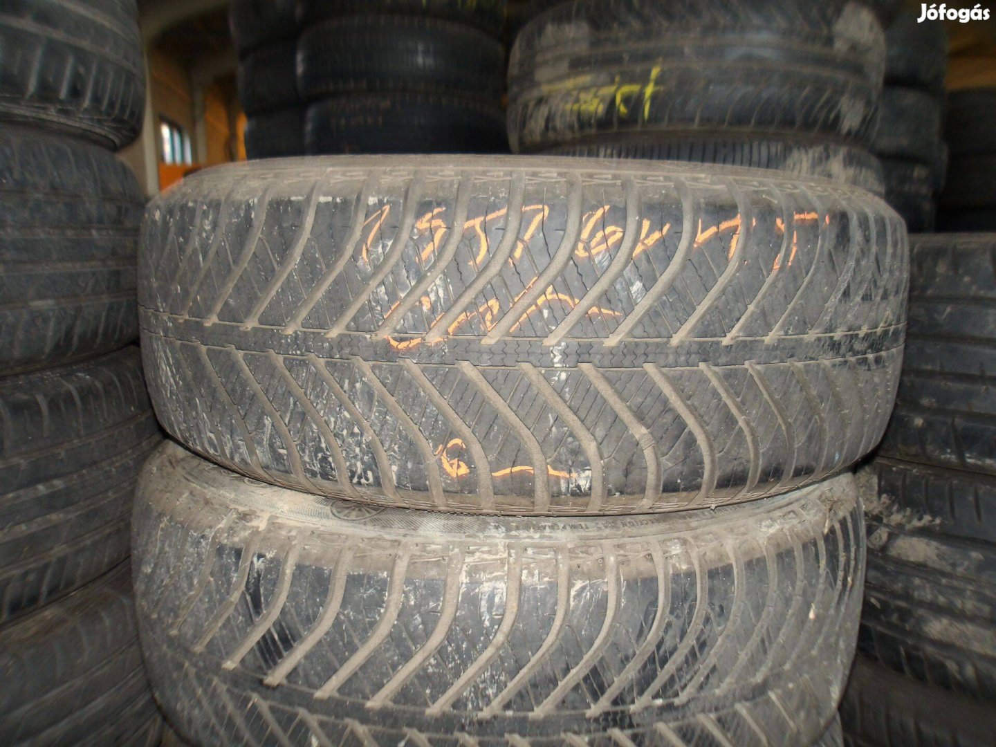 195/60r15 Good-year négyévszakos gumi ajándék szereléssel