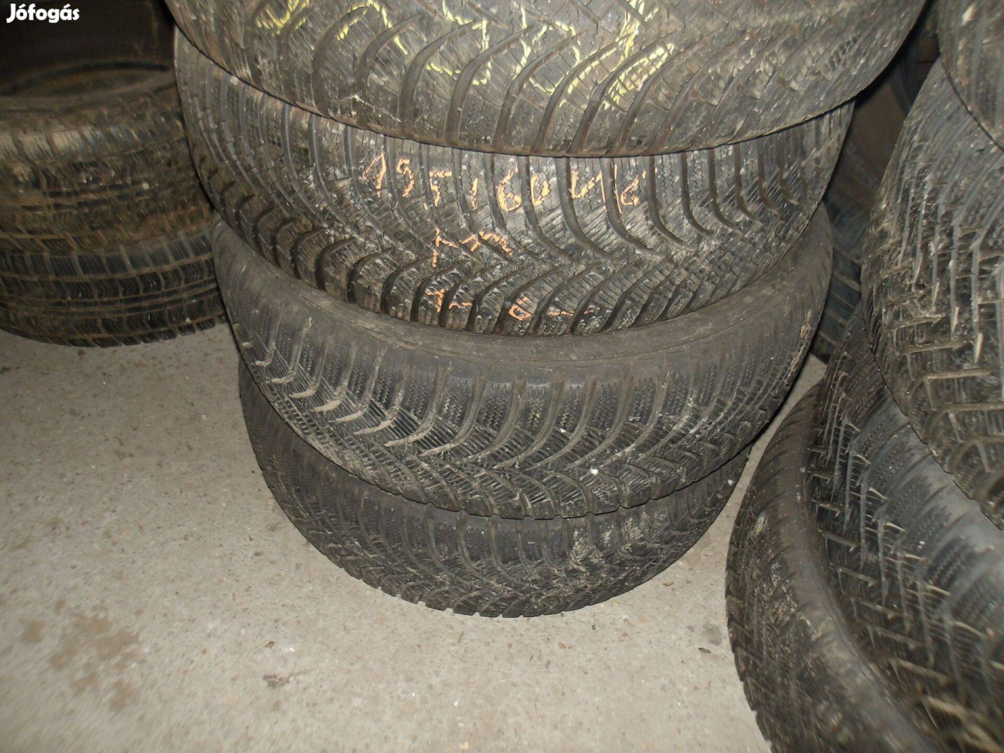 195/60r16 Hankook téli gumi ajándék szereléssel