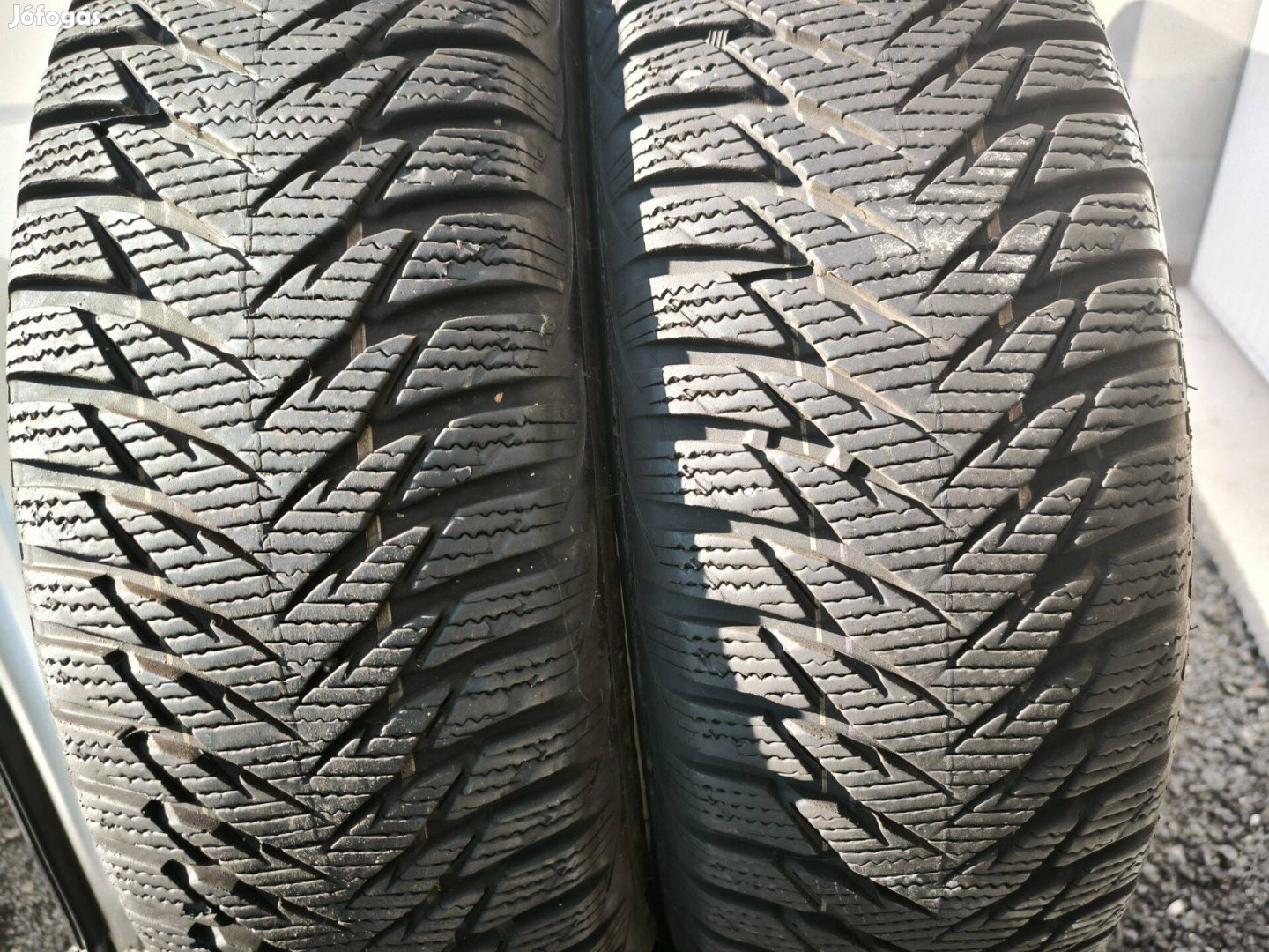195/65R15 2db újszerű Goodyear téligumi 195/65 15