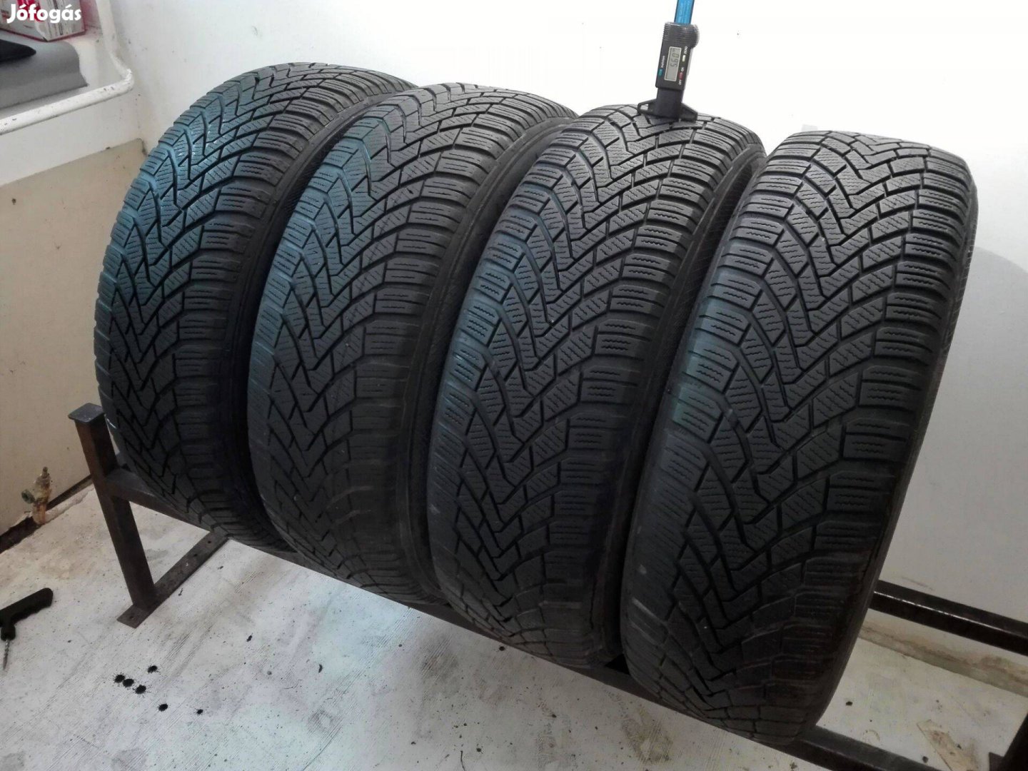 195/65R15 Continental téli gumi garnitúra 195/65 R15