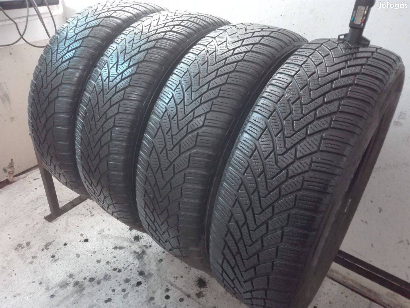 195/65R15 Continental téli gumi garnitúra 195/65 R15