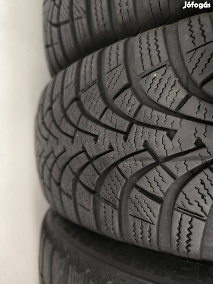 195/65R15 Dunlop téligumik 195/65 R15 téli