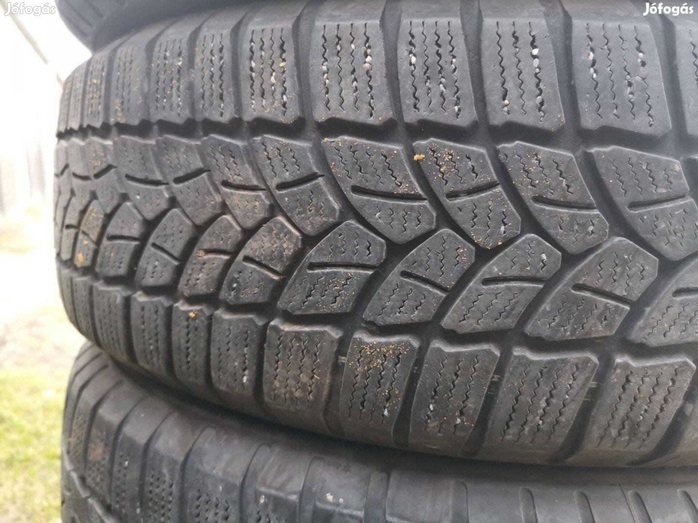 195/65R15 Firestone téligumik