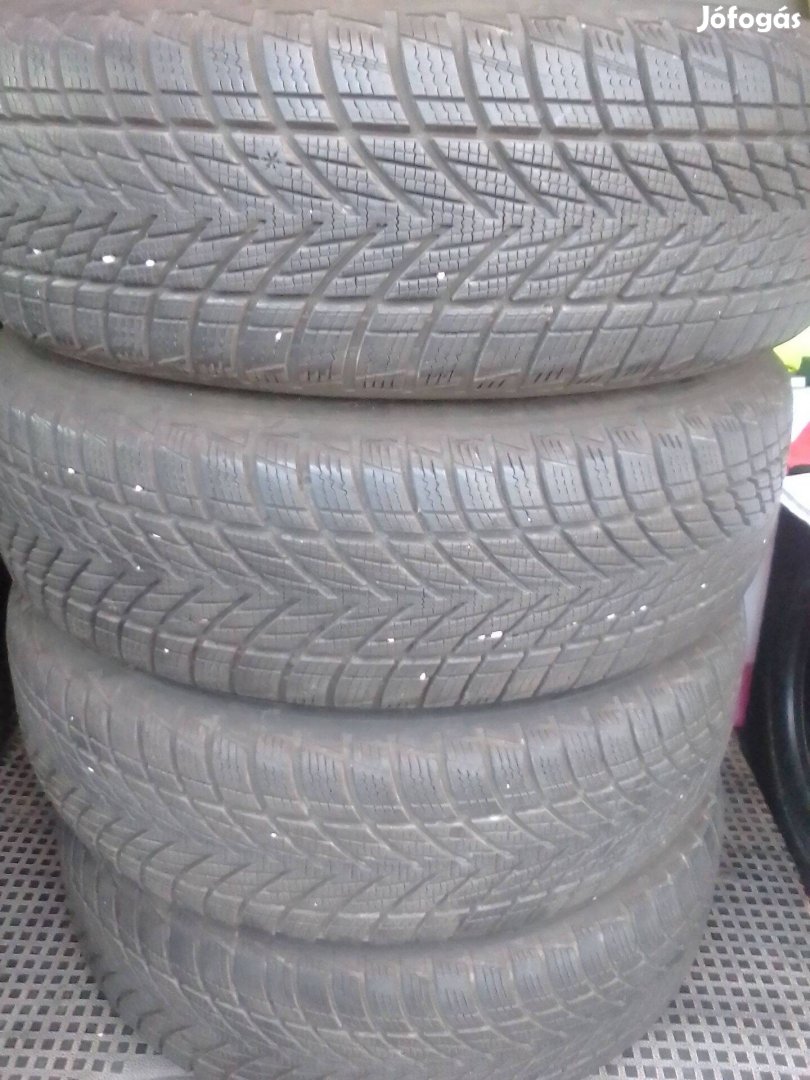 195/65R15 Goodyear újszerű 2023-as téli gumi