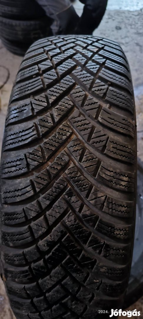 195/65R15 Hankook DOT22 téli gumi 